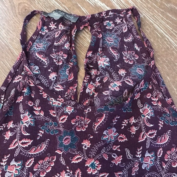 Tank top. Split -back. - Picture 3 of 6